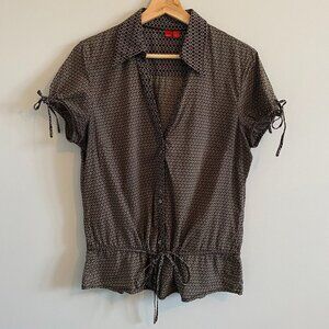 Vintage Esprit Short Sleeved Floral Button Top with Bows, Gathered Waist, V-Neck